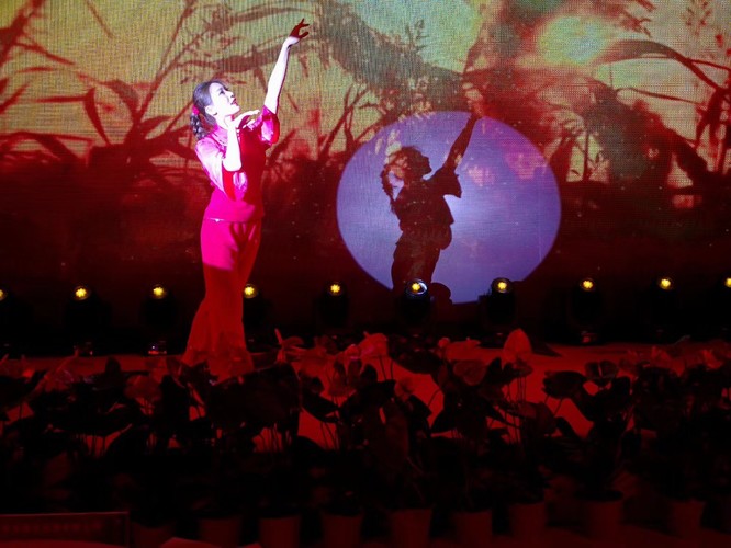 舞蹈抬龍王.jpg 舞蹈抬龍王.jpg